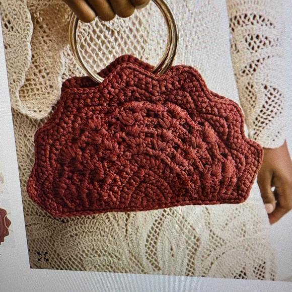Chic Burgundy Crochet Clutch with Gold Handles - Picture 1 of 8